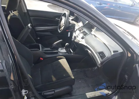 2010 Honda Accord 2.4 Ex из США, поврежденный, VIN 1HGCP2F75AA100133